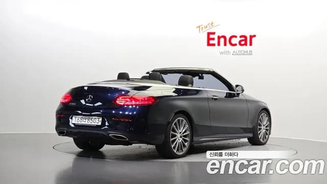 2017 Mercedes-Benz C-Class W205 C200 Cabriolet Sold VIN WDDWK4CB4HF468286 – dashboard 2017 Mercedes-Benz C-Class W205 C200 Cabriolet Sold VIN WDDWK4CB4HF468286 – dashboard