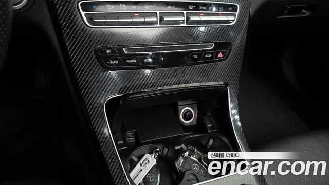 2017 Mercedes-Benz C-Class W205 C200 Cabriolet Sold VIN WDDWK4CB6HF534093 – photo 14 2017 Mercedes-Benz C-Class W205 C200 Cabriolet Sold VIN WDDWK4CB6HF534093 – photo 14