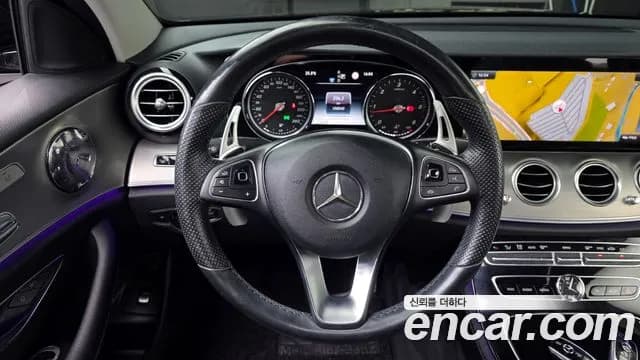 2017 Mercedes-Benz E-Class W213 E220d Avantgarde Sold VIN WDDZF0EB0HA114673 – front exterior 2017 Mercedes-Benz E-Class W213 E220d Avantgarde Sold VIN WDDZF0EB0HA114673 – front exterior