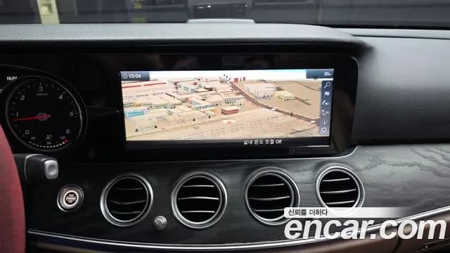 2019 Mercedes-Benz E-Class W213 E220d Avantgarde Sold VIN WDDZF0EB0KA494721 – photo 12 2019 Mercedes-Benz E-Class W213 E220d Avantgarde Sold VIN WDDZF0EB0KA494721 – photo 12