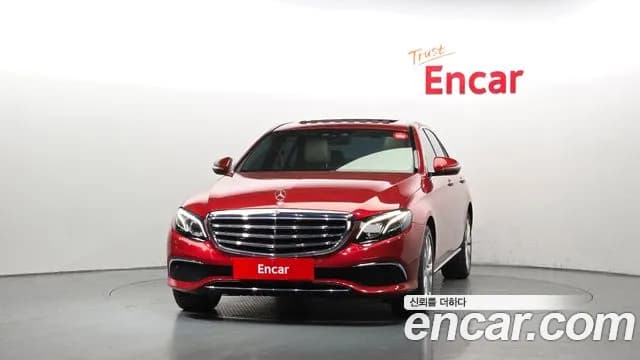 2017 Mercedes-Benz E-Class W213 E220d Exclusive Sold VIN WDDZF0EB1HA207122 – engine bay 2017 Mercedes-Benz E-Class W213 E220d Exclusive Sold VIN WDDZF0EB1HA207122 – engine bay