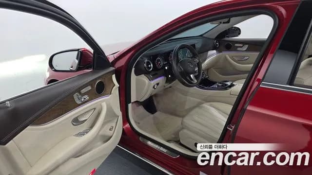 2017 Mercedes-Benz E-Class W213 E220d Exclusive Sold VIN WDDZF0EB1HA207122 – photo 19 2017 Mercedes-Benz E-Class W213 E220d Exclusive Sold VIN WDDZF0EB1HA207122 – photo 19