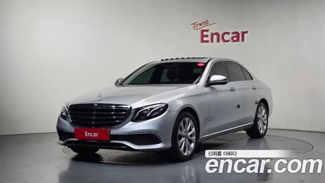 2017 Mercedes-Benz E-Class W213 E220d Exclusive Sold VIN WDDZF0EB1HA291877 – photo 12 2017 Mercedes-Benz E-Class W213 E220d Exclusive Sold VIN WDDZF0EB1HA291877 – photo 12