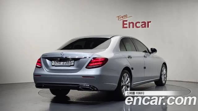 2017 Mercedes-Benz E-Class W213 E220d Exclusive Sold VIN WDDZF0EB1HA291877 – photo 24 2017 Mercedes-Benz E-Class W213 E220d Exclusive Sold VIN WDDZF0EB1HA291877 – photo 24