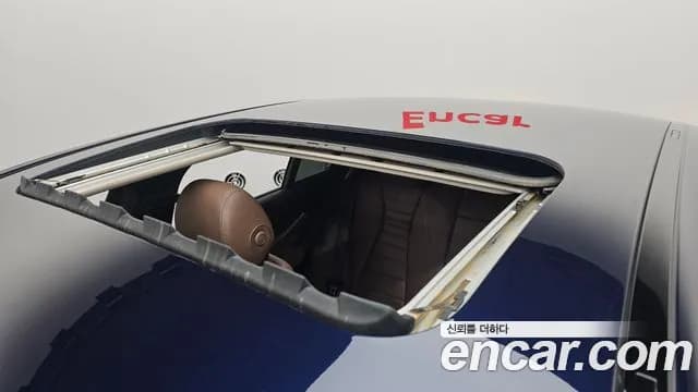 2019 Mercedes-Benz E-Class W213 E220d Avantgarde Sold VIN WDDZF0EB1KA578496 – undercarriage 2019 Mercedes-Benz E-Class W213 E220d Avantgarde Sold VIN WDDZF0EB1KA578496 – undercarriage