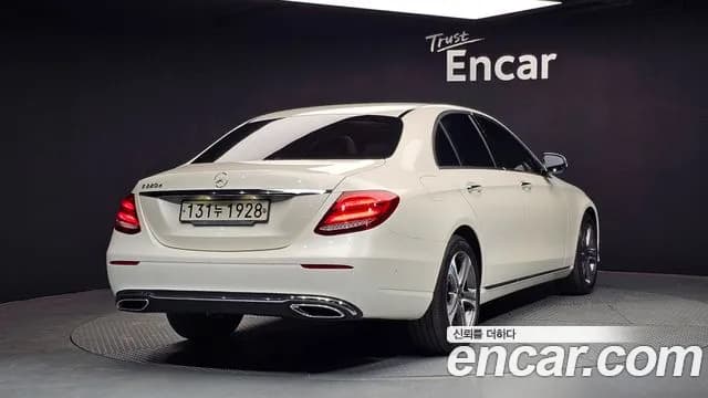 2019 Mercedes-Benz E-Class W213 E220d Avantgarde Sold VIN WDDZF0EB1KA606815 – photo 14 2019 Mercedes-Benz E-Class W213 E220d Avantgarde Sold VIN WDDZF0EB1KA606815 – photo 14