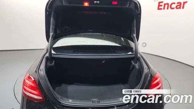 2018 Mercedes-Benz E-Class W213 E220d Avantgarde Sold VIN WDDZF0EB2JA316193 – dashboard 2018 Mercedes-Benz E-Class W213 E220d Avantgarde Sold VIN WDDZF0EB2JA316193 – dashboard