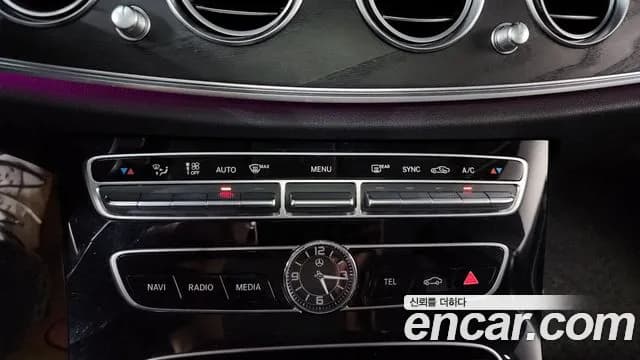 2018 Mercedes-Benz E-Class W213 E220d Avantgarde Sold VIN WDDZF0EB2JA316193 – photo 24 2018 Mercedes-Benz E-Class W213 E220d Avantgarde Sold VIN WDDZF0EB2JA316193 – photo 24