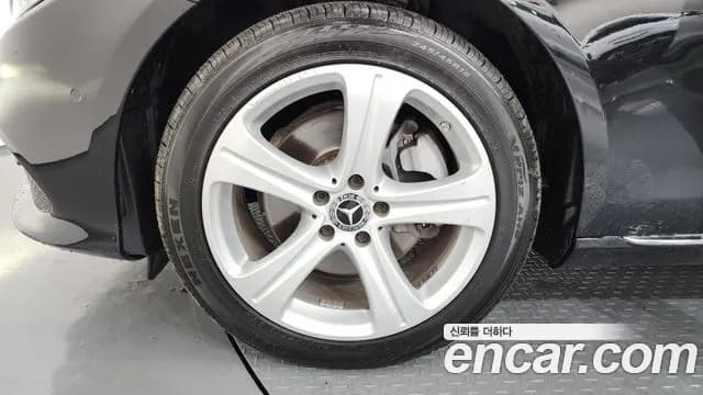 2018 Mercedes-Benz E-Class W213 E220d Avantgarde Sold VIN WDDZF0EB2JA316193 – photo 29 2018 Mercedes-Benz E-Class W213 E220d Avantgarde Sold VIN WDDZF0EB2JA316193 – photo 29