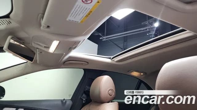 2019 Mercedes-Benz E-Class W213 E220d Avantgarde Sold VIN WDDZF0EB2KA493196 – rear exterior 2019 Mercedes-Benz E-Class W213 E220d Avantgarde Sold VIN WDDZF0EB2KA493196 – rear exterior