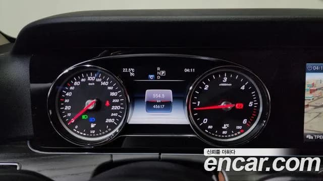 2019 Mercedes-Benz E-Class W213 E220d Avantgarde Sold VIN WDDZF0EB2KA493196 – photo 27 2019 Mercedes-Benz E-Class W213 E220d Avantgarde Sold VIN WDDZF0EB2KA493196 – photo 27