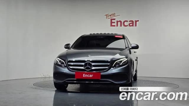 2019 Mercedes-Benz E-Class W213 E220d Avantgarde Sold VIN WDDZF0EB2KA493196 – photo 30 2019 Mercedes-Benz E-Class W213 E220d Avantgarde Sold VIN WDDZF0EB2KA493196 – photo 30
