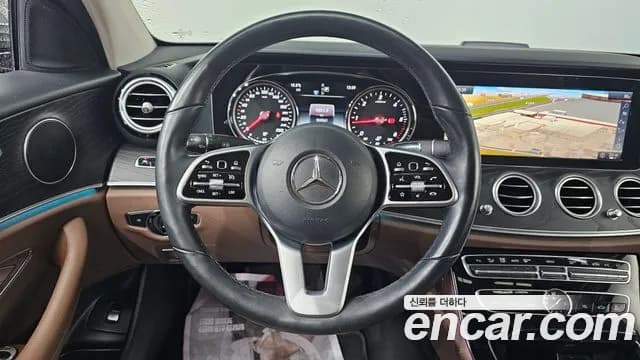 2019 Mercedes-Benz E-Class W213 E220d Avantgarde Sold VIN WDDZF0EB2KA500499 – photo 18 2019 Mercedes-Benz E-Class W213 E220d Avantgarde Sold VIN WDDZF0EB2KA500499 – photo 18