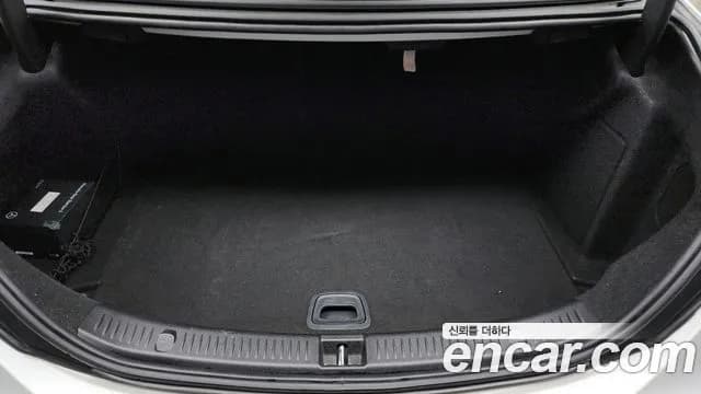 2019 Mercedes-Benz E-Class W213 E220d Exclusive Sold VIN WDDZF0EB2KA637622 – front exterior 2019 Mercedes-Benz E-Class W213 E220d Exclusive Sold VIN WDDZF0EB2KA637622 – front exterior