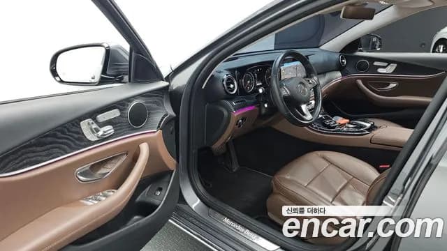 2017 Mercedes-Benz E-Class W213 E220d Avantgarde Sold VIN WDDZF0EB4HA114840 – side profile 2017 Mercedes-Benz E-Class W213 E220d Avantgarde Sold VIN WDDZF0EB4HA114840 – side profile