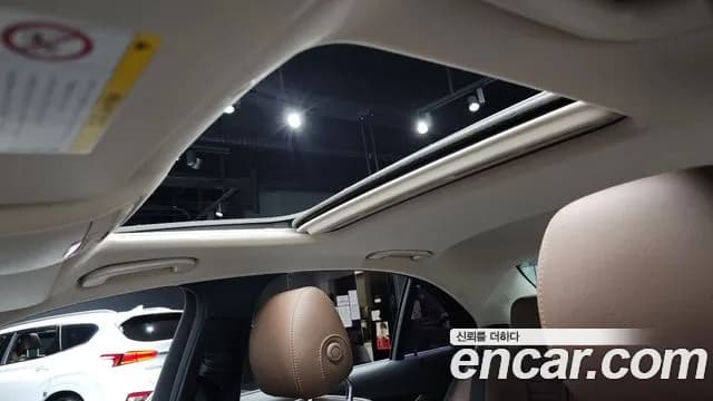 2017 Mercedes-Benz E-Class W213 E220d Avantgarde Sold VIN WDDZF0EB4HA114840 – undercarriage 2017 Mercedes-Benz E-Class W213 E220d Avantgarde Sold VIN WDDZF0EB4HA114840 – undercarriage