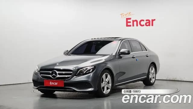 2017 Mercedes-Benz E-Class W213 E220d Avantgarde Sold VIN WDDZF0EB4HA114840 – photo 16 2017 Mercedes-Benz E-Class W213 E220d Avantgarde Sold VIN WDDZF0EB4HA114840 – photo 16