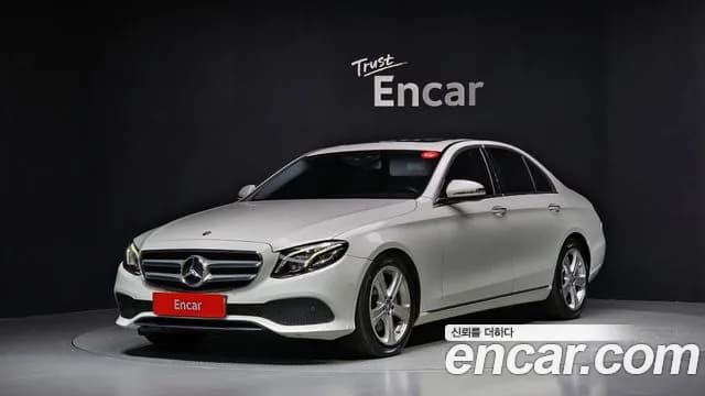2017 Mercedes-Benz E-Class W213 E220d Avantgarde Sold VIN WDDZF0EB5HA164758 – engine bay 2017 Mercedes-Benz E-Class W213 E220d Avantgarde Sold VIN WDDZF0EB5HA164758 – engine bay