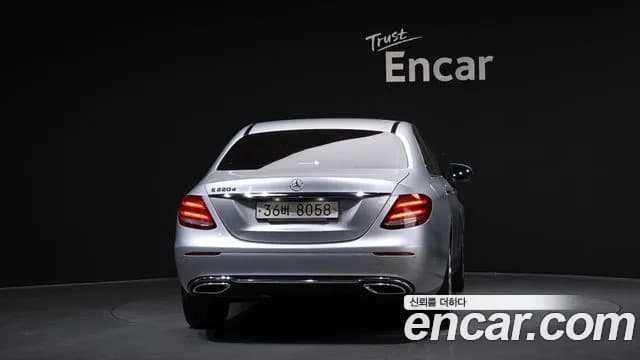 2018 Mercedes-Benz E-Class W213 E220d Avantgarde Sold VIN WDDZF0EB5JA316933 – dashboard 2018 Mercedes-Benz E-Class W213 E220d Avantgarde Sold VIN WDDZF0EB5JA316933 – dashboard