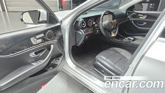 2018 Mercedes-Benz E-Class W213 E220d Avantgarde Sold VIN WDDZF0EB5JA316933 – photo 14 2018 Mercedes-Benz E-Class W213 E220d Avantgarde Sold VIN WDDZF0EB5JA316933 – photo 14