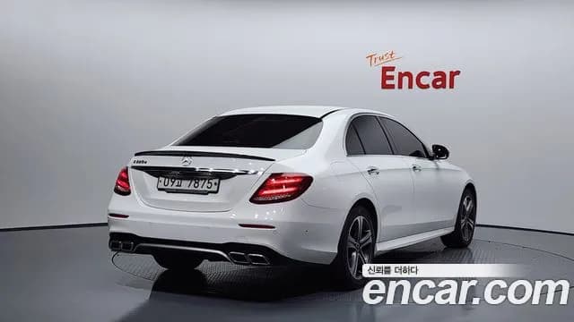 2019 Mercedes-Benz E-Class W213 E220d Avantgarde Sold VIN WDDZF0EB7KA621657 – photo 20 2019 Mercedes-Benz E-Class W213 E220d Avantgarde Sold VIN WDDZF0EB7KA621657 – photo 20
