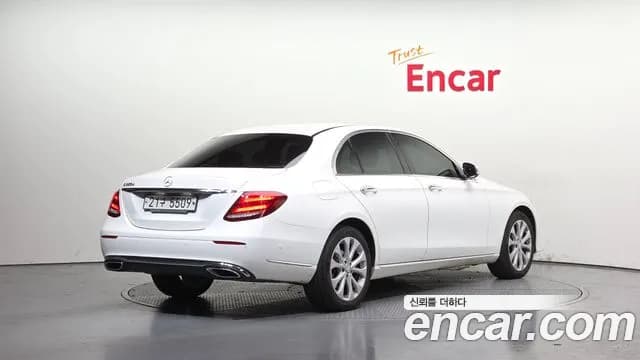2017 Mercedes-Benz E-Class W213 E220d Exclusive Sold VIN WDDZF0EB8HA177911 – front exterior 2017 Mercedes-Benz E-Class W213 E220d Exclusive Sold VIN WDDZF0EB8HA177911 – front exterior