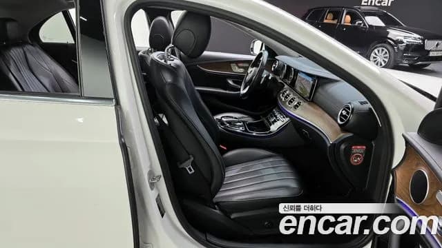 2017 Mercedes-Benz E-Class W213 E220d Exclusive Sold VIN WDDZF0EB8HA177911 – dashboard 2017 Mercedes-Benz E-Class W213 E220d Exclusive Sold VIN WDDZF0EB8HA177911 – dashboard