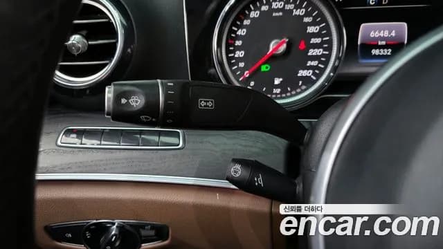 2019 Mercedes-Benz E-Class W213 E220d Avantgarde Sold VIN WDDZF0EB8KA491095 – photo 27 2019 Mercedes-Benz E-Class W213 E220d Avantgarde Sold VIN WDDZF0EB8KA491095 – photo 27