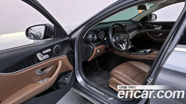 2019 Mercedes-Benz E-Class W213 E220d Avantgarde Sold VIN WDDZF0EB8KA491095 – photo 29 2019 Mercedes-Benz E-Class W213 E220d Avantgarde Sold VIN WDDZF0EB8KA491095 – photo 29