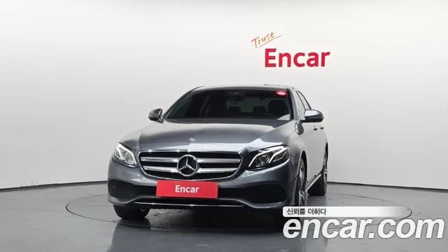 2019 Mercedes-Benz E-Class W213 E220d Avantgarde Sold VIN WDDZF0EB8KA491095 – photo 32 2019 Mercedes-Benz E-Class W213 E220d Avantgarde Sold VIN WDDZF0EB8KA491095 – photo 32