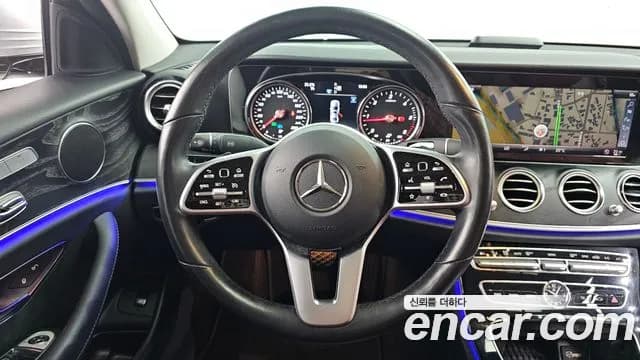 2019 Mercedes-Benz E-Class W213 E220d Avantgarde Sold VIN WDDZF0EB8KA493557 – photo 20 2019 Mercedes-Benz E-Class W213 E220d Avantgarde Sold VIN WDDZF0EB8KA493557 – photo 20