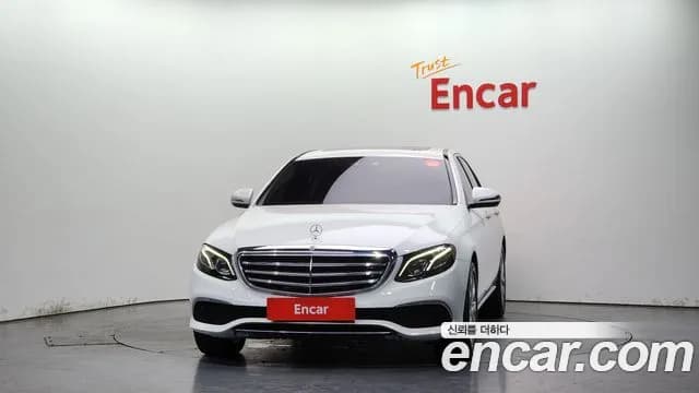 2019 Mercedes-Benz E-Class W213 E220d Exclusive Sold VIN WDDZF0EB8KA614930 – front exterior 2019 Mercedes-Benz E-Class W213 E220d Exclusive Sold VIN WDDZF0EB8KA614930 – front exterior