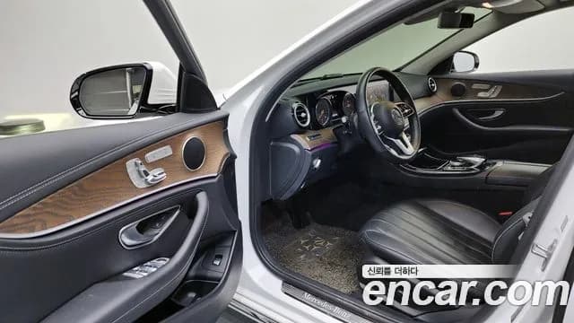 2019 Mercedes-Benz E-Class W213 E220d Exclusive Sold VIN WDDZF0EB8KA614930 – photo 25 2019 Mercedes-Benz E-Class W213 E220d Exclusive Sold VIN WDDZF0EB8KA614930 – photo 25
