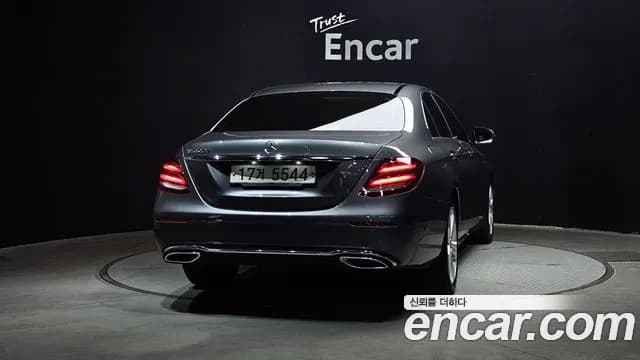 2017 Mercedes-Benz E-Class W213 E220d Avantgarde Sold VIN WDDZF0EBXHA291702 – side profile 2017 Mercedes-Benz E-Class W213 E220d Avantgarde Sold VIN WDDZF0EBXHA291702 – side profile