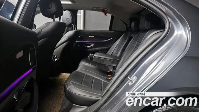2017 Mercedes-Benz E-Class W213 E220d Avantgarde Sold VIN WDDZF0EBXHA291702 – interior seats 2017 Mercedes-Benz E-Class W213 E220d Avantgarde Sold VIN WDDZF0EBXHA291702 – interior seats