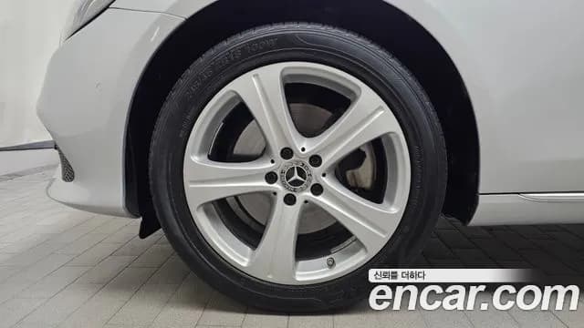 2018 Mercedes-Benz E-Class W213 E220d Avantgarde Sold VIN WDDZF0EBXJA401198 – dashboard 2018 Mercedes-Benz E-Class W213 E220d Avantgarde Sold VIN WDDZF0EBXJA401198 – dashboard