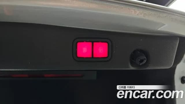 2018 Mercedes-Benz E-Class W213 E220d Avantgarde Sold VIN WDDZF0EBXJA401198 – exterior detail 2018 Mercedes-Benz E-Class W213 E220d Avantgarde Sold VIN WDDZF0EBXJA401198 – exterior detail