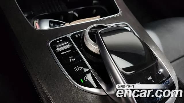 2019 Mercedes-Benz E-Class W213 E220d Avantgarde Sold VIN WDDZF0EBXKA527045 – odometer reading 2019 Mercedes-Benz E-Class W213 E220d Avantgarde Sold VIN WDDZF0EBXKA527045 – odometer reading