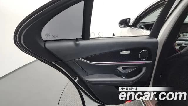 2019 Mercedes-Benz E-Class W213 E220d Avantgarde Sold VIN WDDZF0EBXKA527045 – photo 14 2019 Mercedes-Benz E-Class W213 E220d Avantgarde Sold VIN WDDZF0EBXKA527045 – photo 14