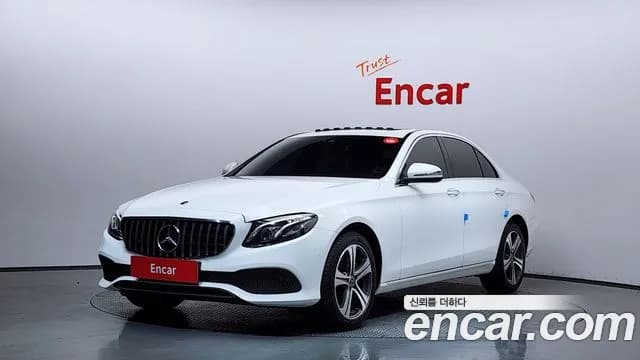 2019 Mercedes-Benz E-Class W213 E220d Avantgarde Sold VIN WDDZF0EBXKA527045 – photo 32 2019 Mercedes-Benz E-Class W213 E220d Avantgarde Sold VIN WDDZF0EBXKA527045 – photo 32
