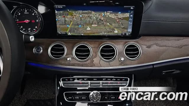 2019 Mercedes-Benz E-Class W213 E220d 4MATIC Exclusive Sold VIN WDDZF0FB1KA521486 – photo 18 2019 Mercedes-Benz E-Class W213 E220d 4MATIC Exclusive Sold VIN WDDZF0FB1KA521486 – photo 18