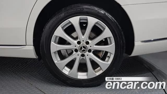 2019 Mercedes-Benz E-Class W213 E220d 4MATIC Exclusive Sold VIN WDDZF0FB1KA521486 – photo 19 2019 Mercedes-Benz E-Class W213 E220d 4MATIC Exclusive Sold VIN WDDZF0FB1KA521486 – photo 19