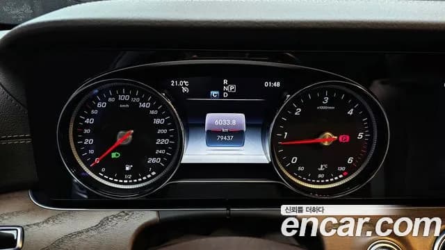 2019 Mercedes-Benz E-Class W213 E220d 4MATIC Exclusive Sold VIN WDDZF0FB1KA534111 – interior seats 2019 Mercedes-Benz E-Class W213 E220d 4MATIC Exclusive Sold VIN WDDZF0FB1KA534111 – interior seats