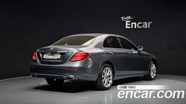 2019 Mercedes-Benz E-Class W213 E220d 4MATIC Exclusive Sold VIN WDDZF0FB1KA534111 – engine bay 2019 Mercedes-Benz E-Class W213 E220d 4MATIC Exclusive Sold VIN WDDZF0FB1KA534111 – engine bay