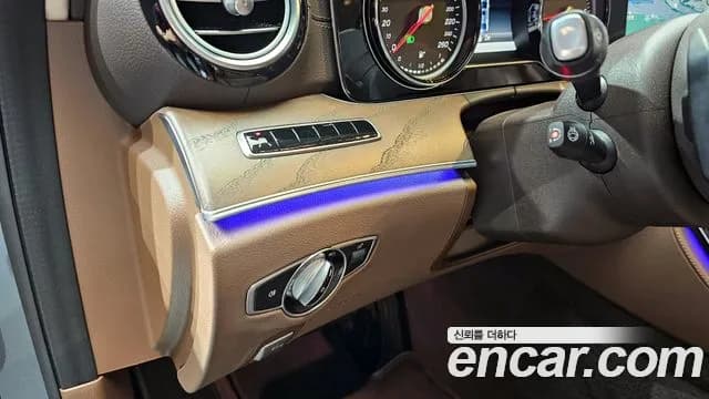 2019 Mercedes-Benz E-Class W213 E220d 4MATIC Exclusive Sold VIN WDDZF0FB1KA534111 – odometer reading 2019 Mercedes-Benz E-Class W213 E220d 4MATIC Exclusive Sold VIN WDDZF0FB1KA534111 – odometer reading
