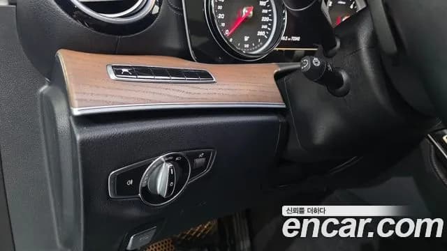 2019 Mercedes-Benz E-Class W213 E220d 4MATIC Exclusive Sold VIN WDDZF0FB2KA544629 – photo 16 2019 Mercedes-Benz E-Class W213 E220d 4MATIC Exclusive Sold VIN WDDZF0FB2KA544629 – photo 16