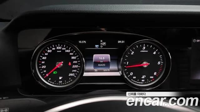 2018 Mercedes-Benz E-Class W213 E220d 4MATIC Avantgarde Sold VIN WDDZF0FB3JA469938 – rear exterior 2018 Mercedes-Benz E-Class W213 E220d 4MATIC Avantgarde Sold VIN WDDZF0FB3JA469938 – rear exterior