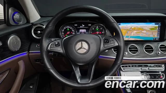 2018 Mercedes-Benz E-Class W213 E220d 4MATIC Avantgarde Sold VIN WDDZF0FB3JA469938 – photo 14 2018 Mercedes-Benz E-Class W213 E220d 4MATIC Avantgarde Sold VIN WDDZF0FB3JA469938 – photo 14