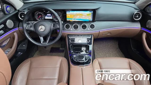 2018 Mercedes-Benz E-Class W213 E220d 4MATIC Avantgarde Sold VIN WDDZF0FB3JA469938 – photo 15 2018 Mercedes-Benz E-Class W213 E220d 4MATIC Avantgarde Sold VIN WDDZF0FB3JA469938 – photo 15