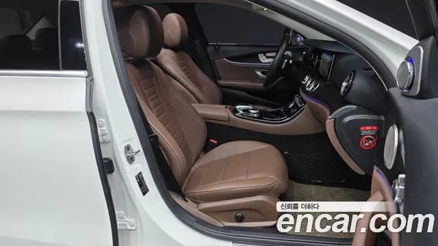 2018 Mercedes-Benz E-Class W213 E220d 4MATIC Avantgarde Sold VIN WDDZF0FB3JA469938 – photo 16 2018 Mercedes-Benz E-Class W213 E220d 4MATIC Avantgarde Sold VIN WDDZF0FB3JA469938 – photo 16